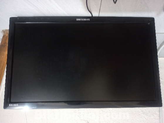 Samsung 19 ince monitor